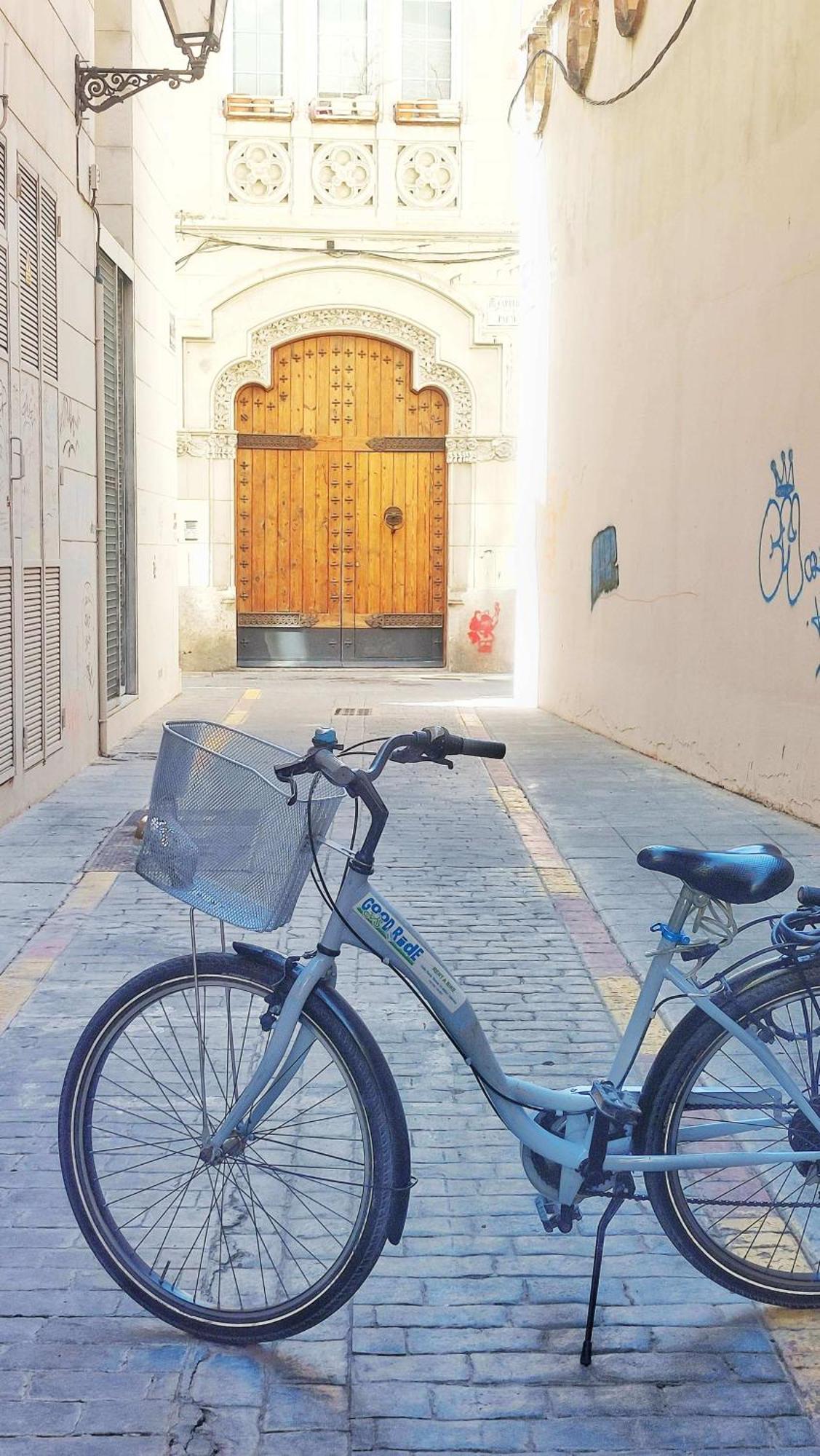 Hogar Vera Apartments&Bikes فالنسيا المظهر الخارجي الصورة